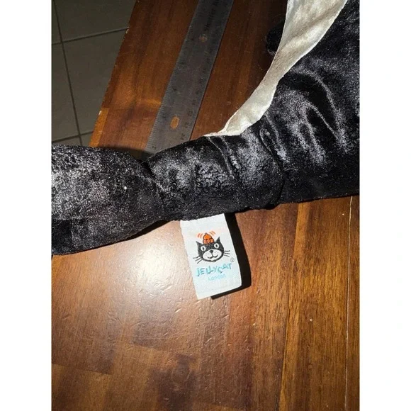 Jellycat London Vincent Killer Whale Plush Stuffed Animal HTF - Picture 7 of 8